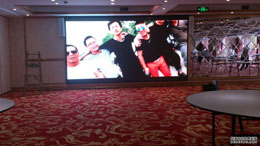江北某酒店室內(nèi)P5全彩led顯示屏 